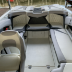Tige Wake Boat